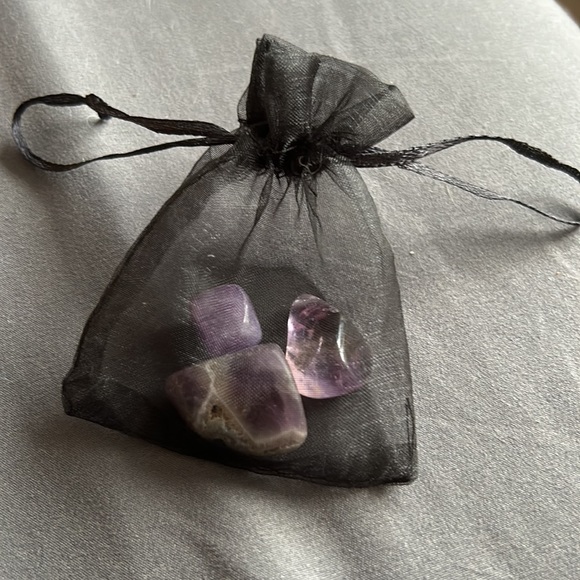 Quartz Crystal Bundle - Picture 4 of 4